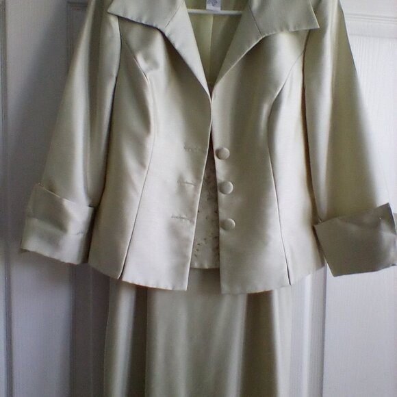 Mother/Grandmother of the bride dress - Picture 2 of 12